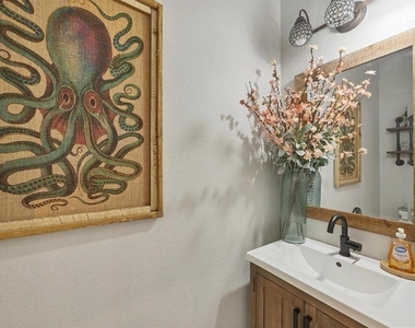 15530 Aqua Circle - Photo Thumbnail 23
