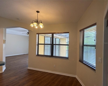 15470 Brainbridge Circle - Photo Thumbnail 5