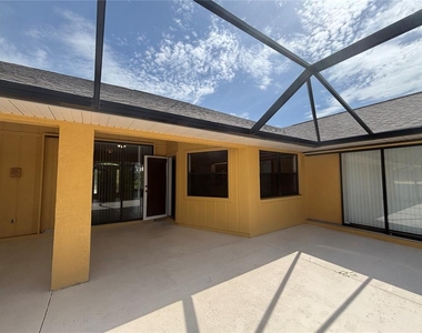 15470 Brainbridge Circle - Photo Thumbnail 12