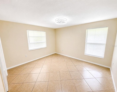 257 Camillia Lane - Photo Thumbnail 14