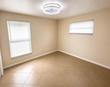 257 Camillia Lane - Photo Thumbnail 12