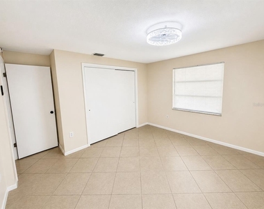 257 Camillia Lane - Photo Thumbnail 13