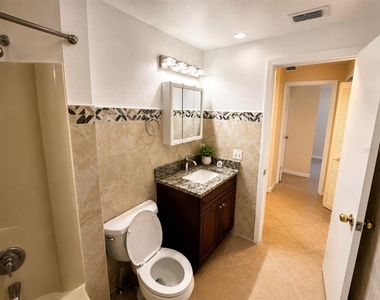 257 Camillia Lane - Photo Thumbnail 16