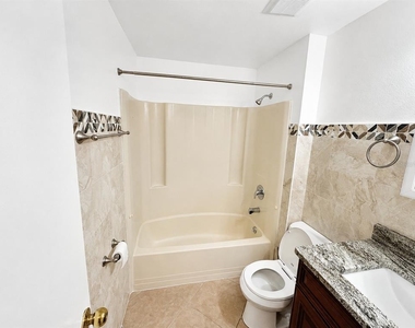 257 Camillia Lane - Photo Thumbnail 17