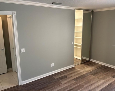 5796 Ivrea Drive - Photo Thumbnail 23