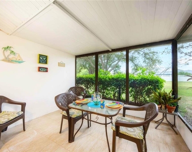 231 Southampton Lane - Photo Thumbnail 24