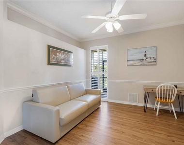 5064 Mahogany Run Avenue - Photo Thumbnail 12