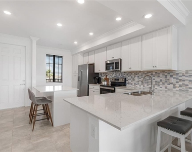 18028 Gawthrop Drive - Photo Thumbnail 4