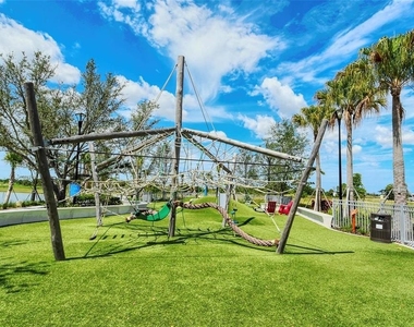 12550 Galapagos Court - Photo Thumbnail 52
