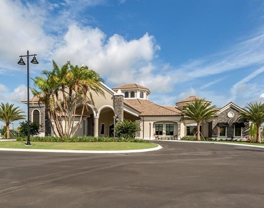16904 Vardon Terrace - Photo Thumbnail 31