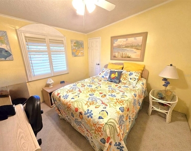 8503 Princess Court - Photo Thumbnail 14