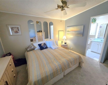 8503 Princess Court - Photo Thumbnail 11