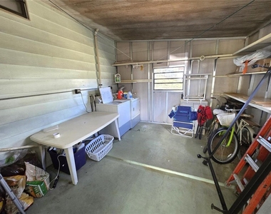 8503 Princess Court - Photo Thumbnail 15