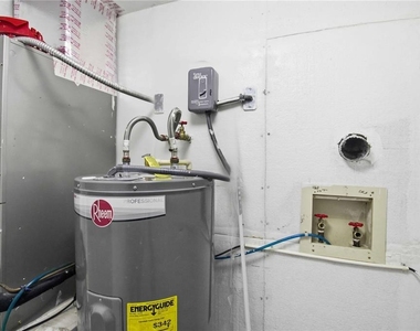 4620 Longwater - Photo Thumbnail 25