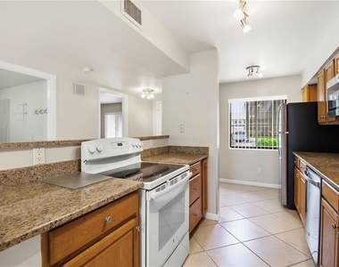 4620 Longwater - Photo Thumbnail 17