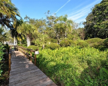 1709 Clower Creek Drive - Photo Thumbnail 19
