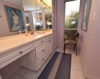 1709 Clower Creek Drive - Photo Thumbnail 14