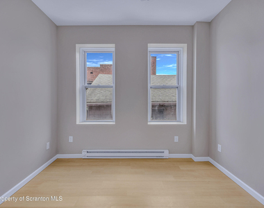 380 Scott Street - Photo Thumbnail 5