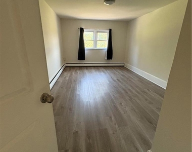 3837 Bath Pike - Photo Thumbnail 4