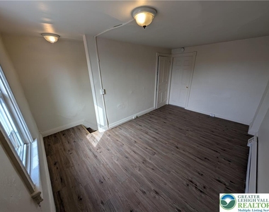 636 N Penn Street - Photo Thumbnail 10