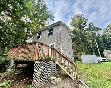 114 Frog Hollow Lane - Photo Thumbnail 2