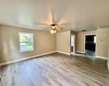 114 Frog Hollow Lane - Photo Thumbnail 3