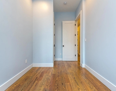 2 Stanwix Street - Photo Thumbnail 3