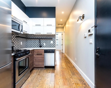 2 Stanwix Street - Photo Thumbnail 10