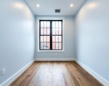 2 Stanwix Street - Photo Thumbnail 6