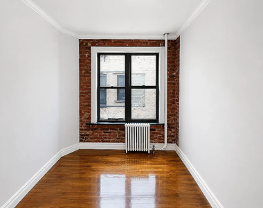 42 Avenue B - Photo Thumbnail 3