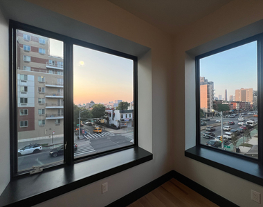 563 4th Avenue - Photo Thumbnail 6