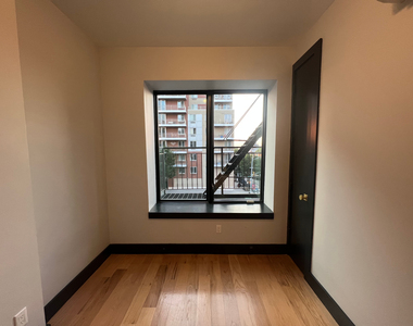 563 4th Avenue - Photo Thumbnail 9