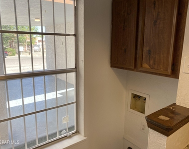 3109 Wayside Street - Photo Thumbnail 17