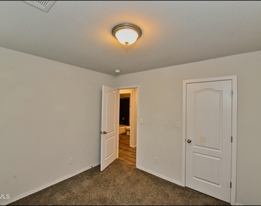 952 Orangetip Drive - Photo Thumbnail 32