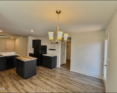 952 Orangetip Drive - Photo Thumbnail 20