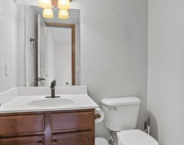 11333 Manuel Moreno Drive - Photo Thumbnail 13