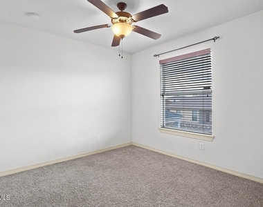11333 Manuel Moreno Drive - Photo Thumbnail 15