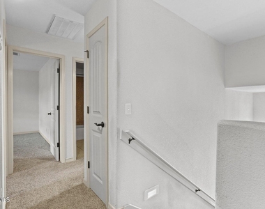 11333 Manuel Moreno Drive - Photo Thumbnail 14