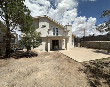 1340 James Cravens Court - Photo Thumbnail 23