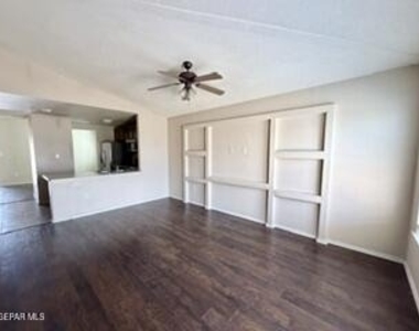 6229 Lovebird Lane - Photo Thumbnail 8