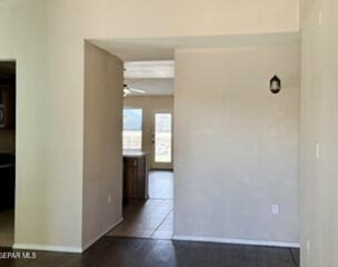 6229 Lovebird Lane - Photo Thumbnail 3