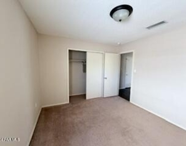 6229 Lovebird Lane - Photo Thumbnail 12