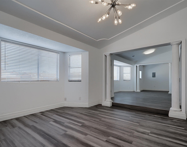 9709 Vallarta Drive - Photo Thumbnail 7