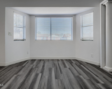 9709 Vallarta Drive - Photo Thumbnail 11