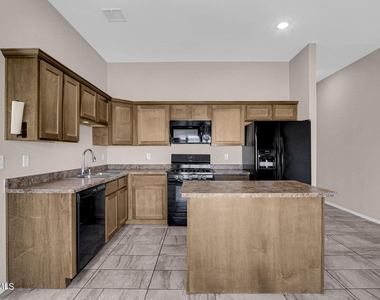 450 Hc Gilbert Minjares Drive - Photo Thumbnail 14