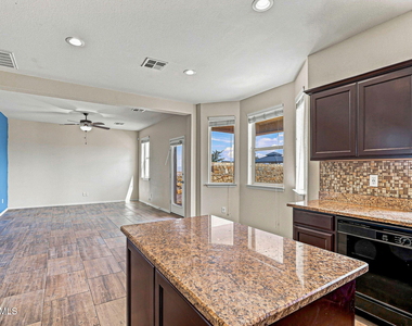 14760 Boer Trail Avenue - Photo Thumbnail 11