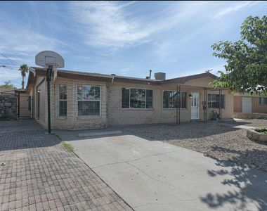 3208 Kirkcaldy Street - Photo Thumbnail 4