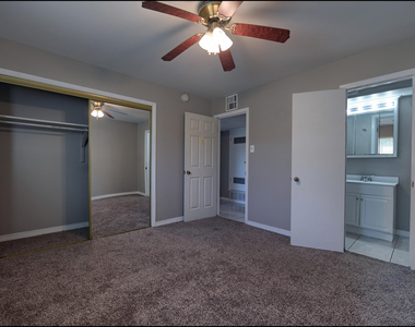 3208 Kirkcaldy Street - Photo Thumbnail 26