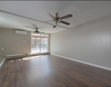 3208 Kirkcaldy Street - Photo Thumbnail 23