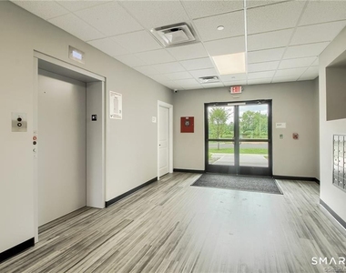 9 Steele Boulevard - Photo Thumbnail 20